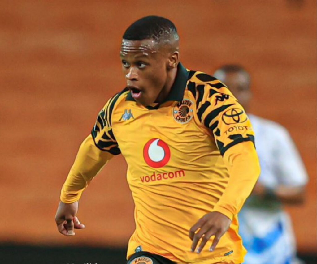 Kubuye uShabalala, u-Velebayi udalula ubuthakathaka kwiChiefs