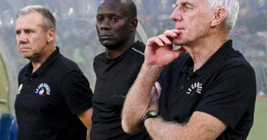 UHugo Broos ukhala 'ngobuvila' kwisethenjwa sakhe