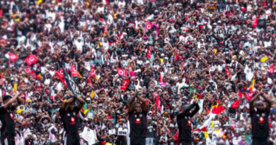 I-Orlando Pirates nesimemezelo ngamathikithi edabhi
