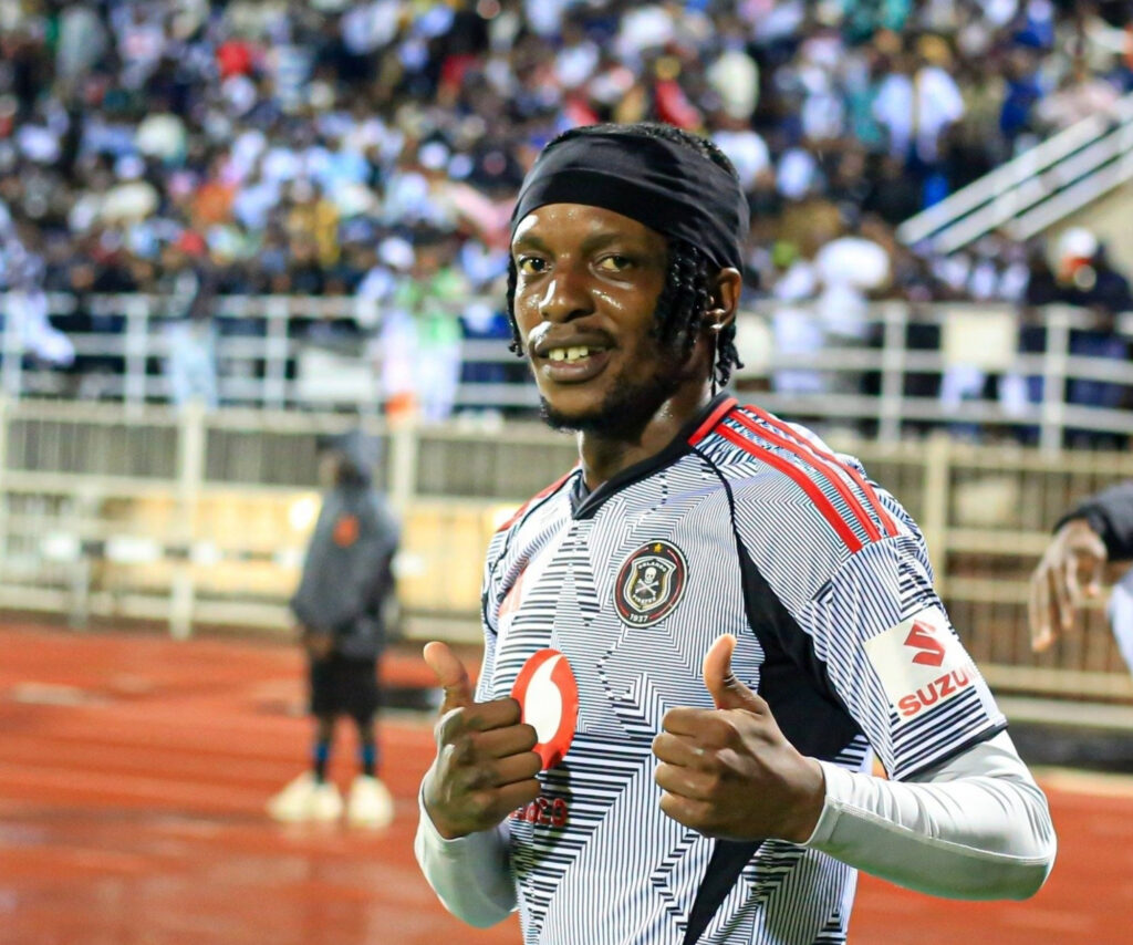 UTito Maswanganyi uveza okusize iPirates isisenkingeni