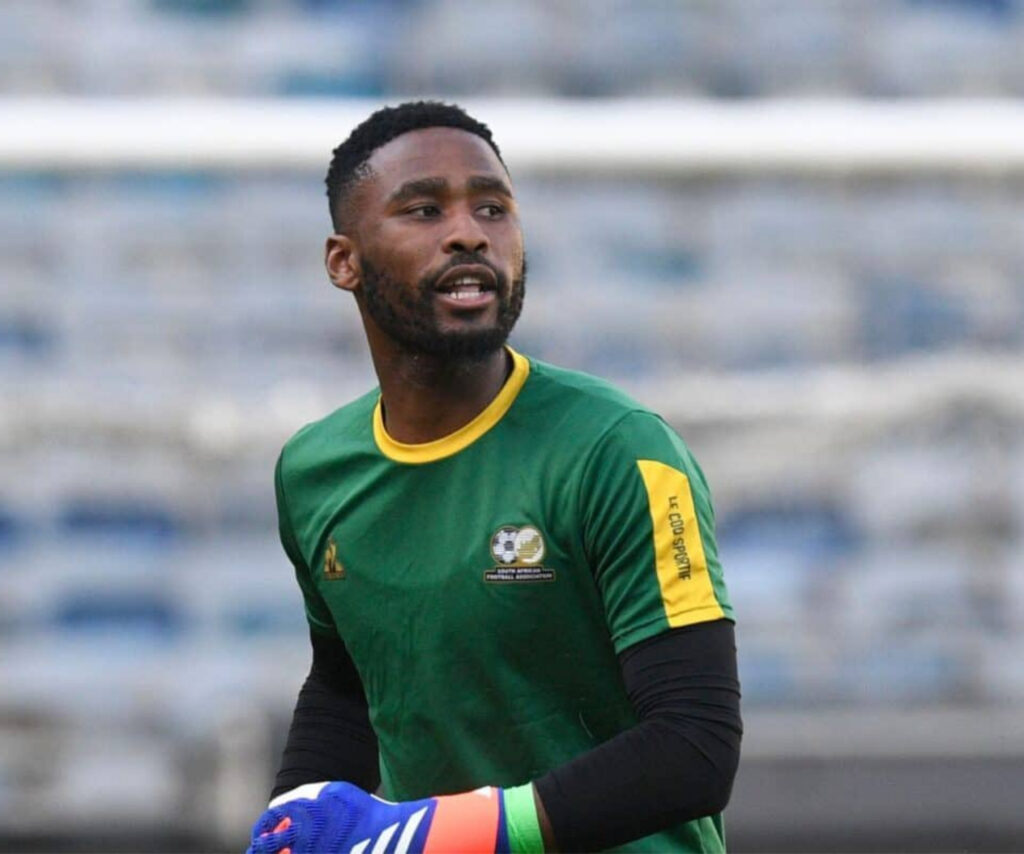 UBroos uchaza ngokushiywa kukaSipho Chaine kwiBafana