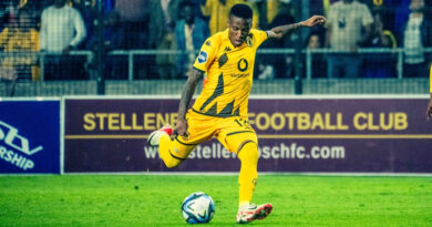 Imenenja icacisa ngekusasa likaPule Mmodi kwiKaizer Chiefs