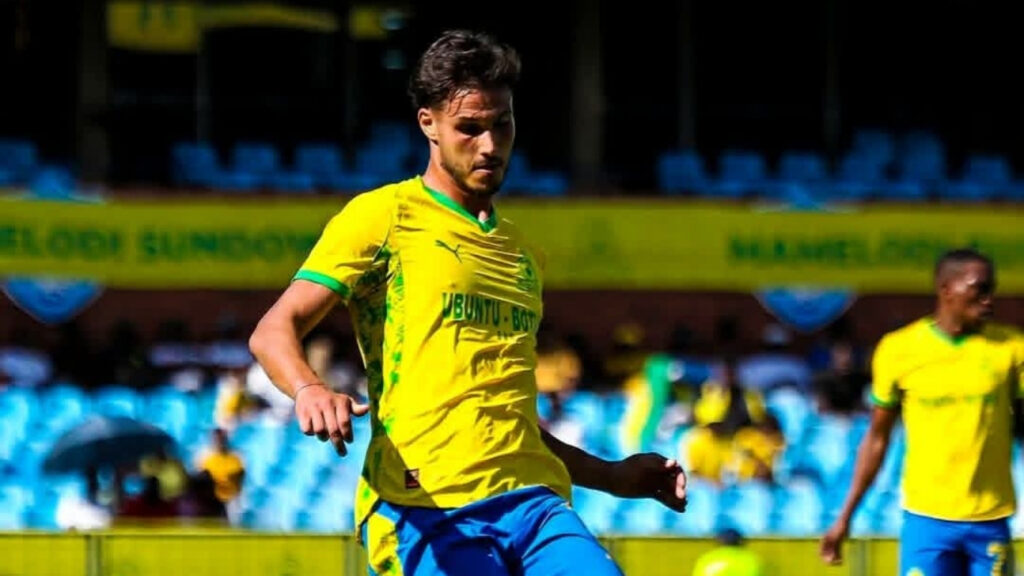 Kuyabhimba kofike kwiMamelodi Sundowns ethwelwe ngeqoma