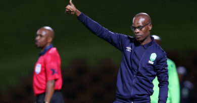 UZwane uxwayisa AmaZulu ngaphambi kwedabi yaseThekwini 