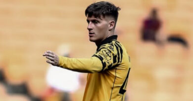 Four Kaizer Chiefs players were initially included in the preliminary squad, but Bradley Cross emerged as the only one to survive the final cut.