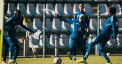 UMandla Ncikazi ‘uphahluka’ ngemfihlo yePirates emjahweni wesicoco 