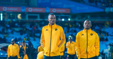 Ishintshe umshovo iKaizer Chiefs koweDowns - iyahlasela