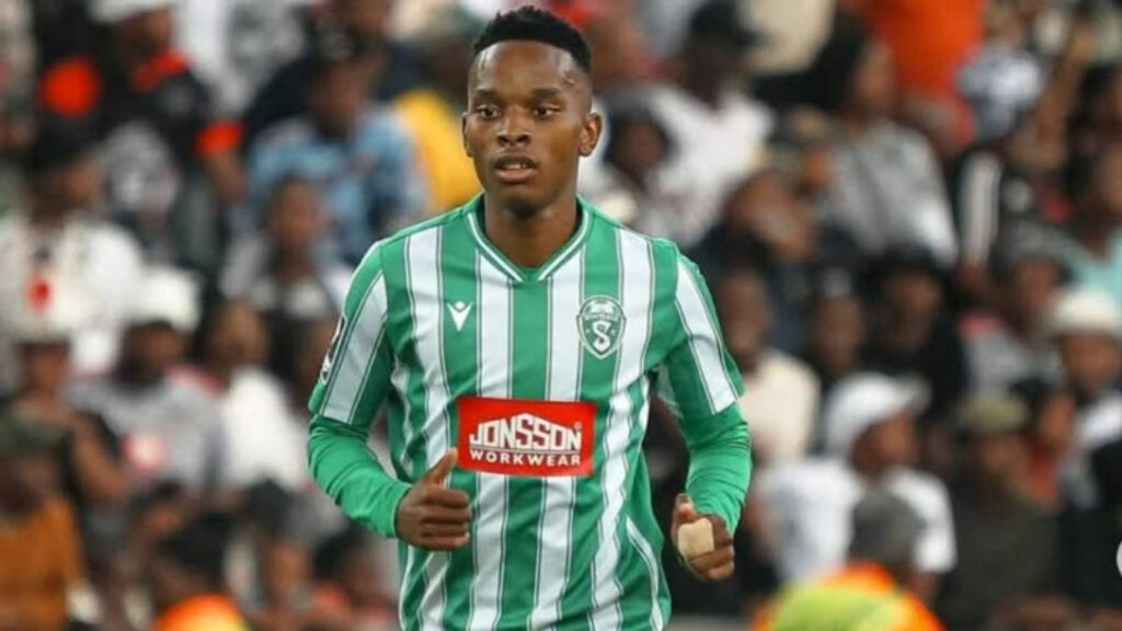However, Lehlohonolo Seema described the new Orlando Pirates player as a well-behaved boy who loves to learn.