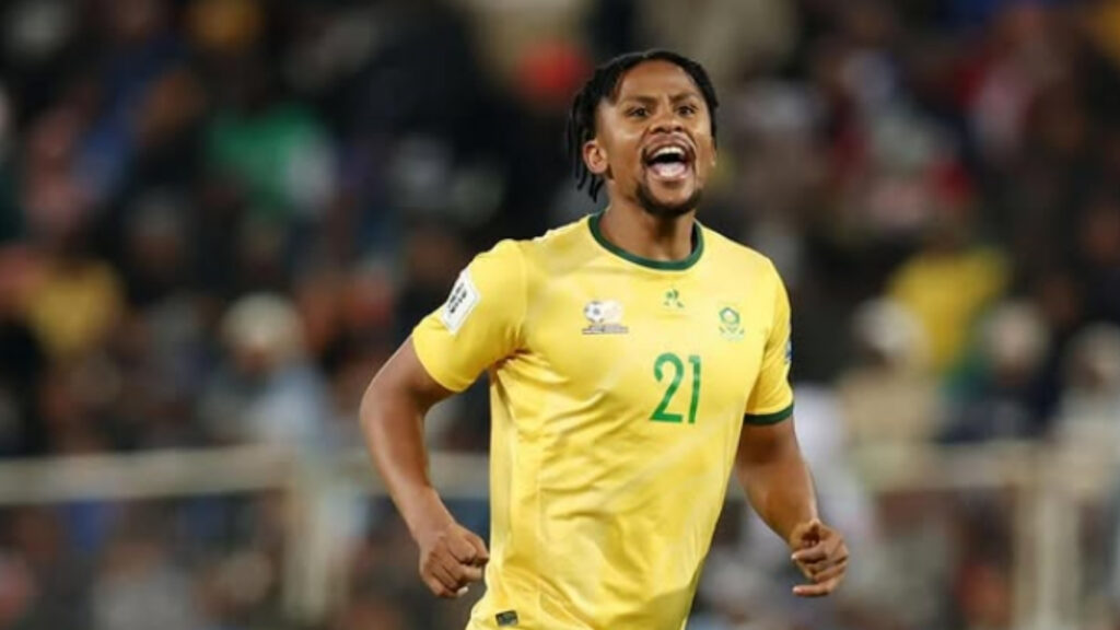Commenting on his omission from Bafana Bafana, Siyabonga Ngezana wrote on Instagram that he was hurt, and also revealed the challenges he had faced.