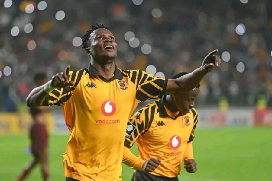 It is reported that discussions between Glody Lilepo and Kaizer Chiefs are still ongoing with the aim of reaching a resolution before the start of the new season.