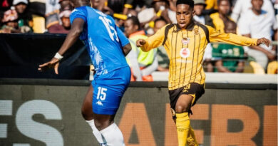 Duba also missed another chance near the end of the match, but Vilakazi’s goal was enough to give Kaizer Chiefs the Toyota Cup and hand Fernando Da Cruz his first trophy.