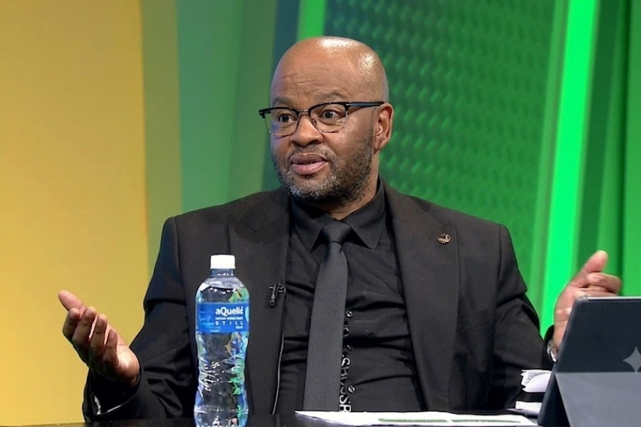 Currently, Itumeleng Khune is one of the World Cup analysts on SABC Sport, where he works alongside Manqoba Mngqithi among others.