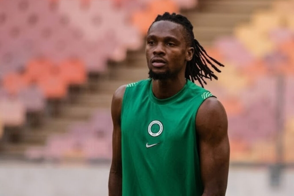 Mamelodi Sundowns management are reportedly still looking to strengthen their defense before the start of the new season, with Olisa Ndah being one of the players under consideration.