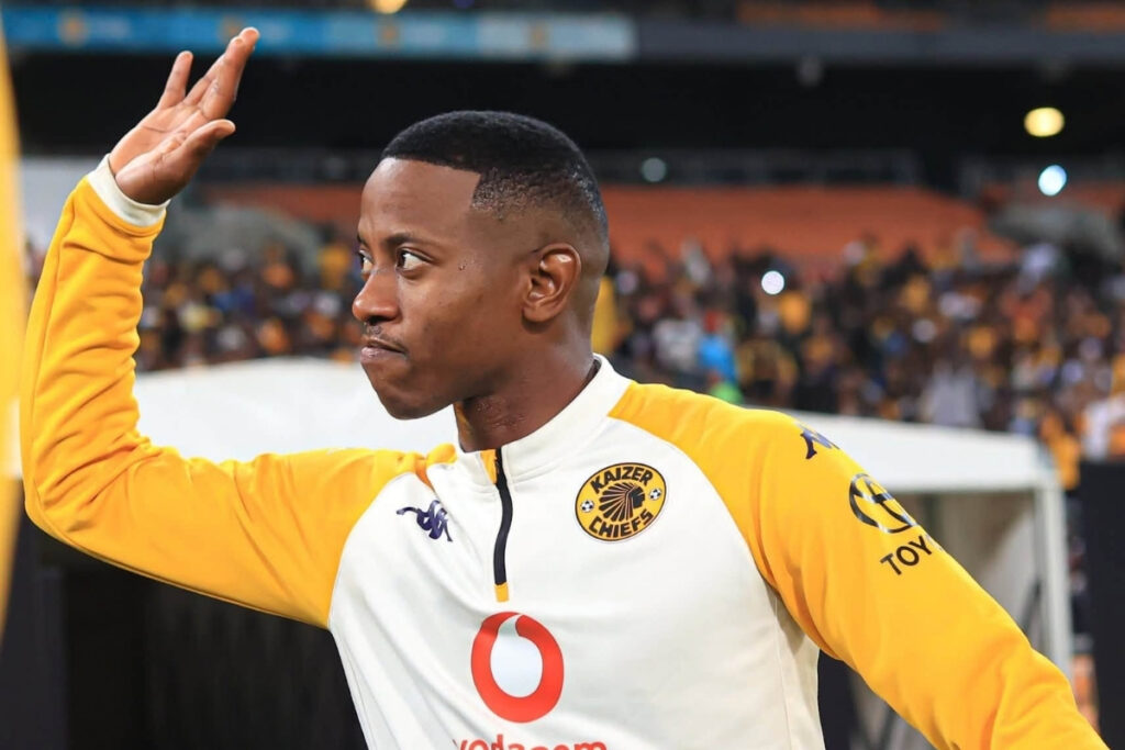 He said the situation became so tense that Thabo Cele, as one of the senior players at Kaizer Chiefs, intervened to stop this nonsense.