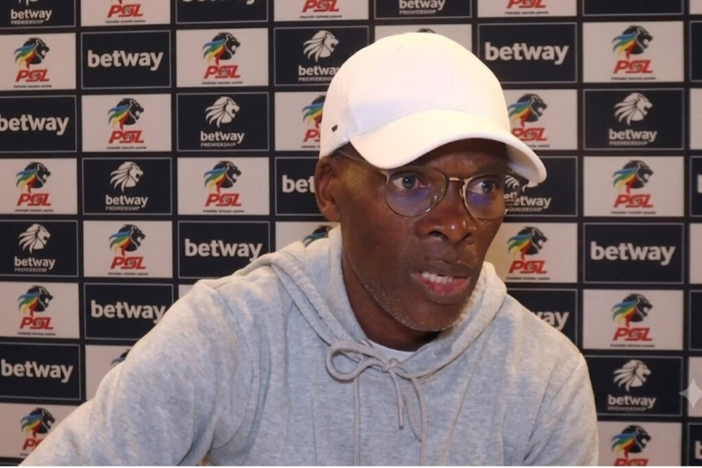 Although Arthur Zwane did not mention the name of the person he was talking about, many fans believe he was referring to Gavin Hunt.