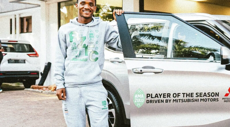 Arthur Zwane has warned him that success brings a heavy burden, which is something Athini Maqokolo must expect.