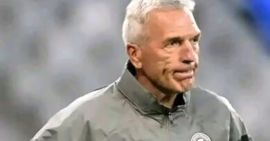 Most importantly, Ernst Middendorp says Hugo Broos has yet to present evidence showing how Mosimane could allow player agents and others to influence his squad selection.
