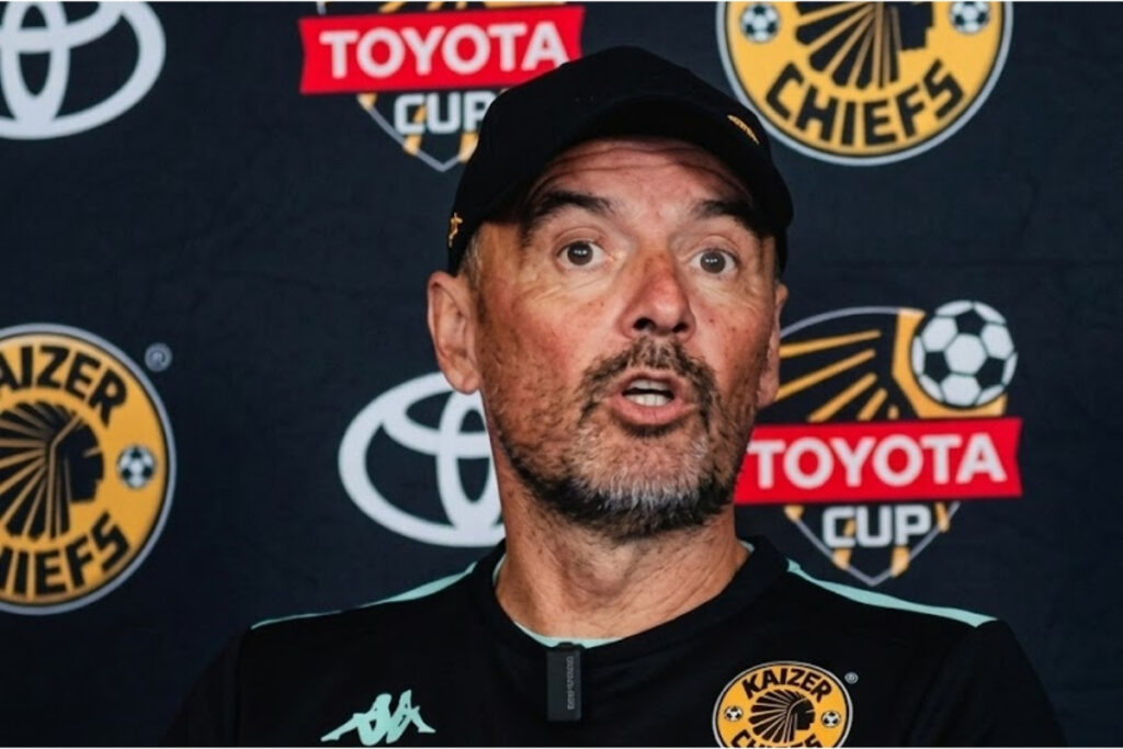 Fernando da Cruz also praised the players who came off the bench, saying they helped Kaizer Chiefs continue playing at the same level.
