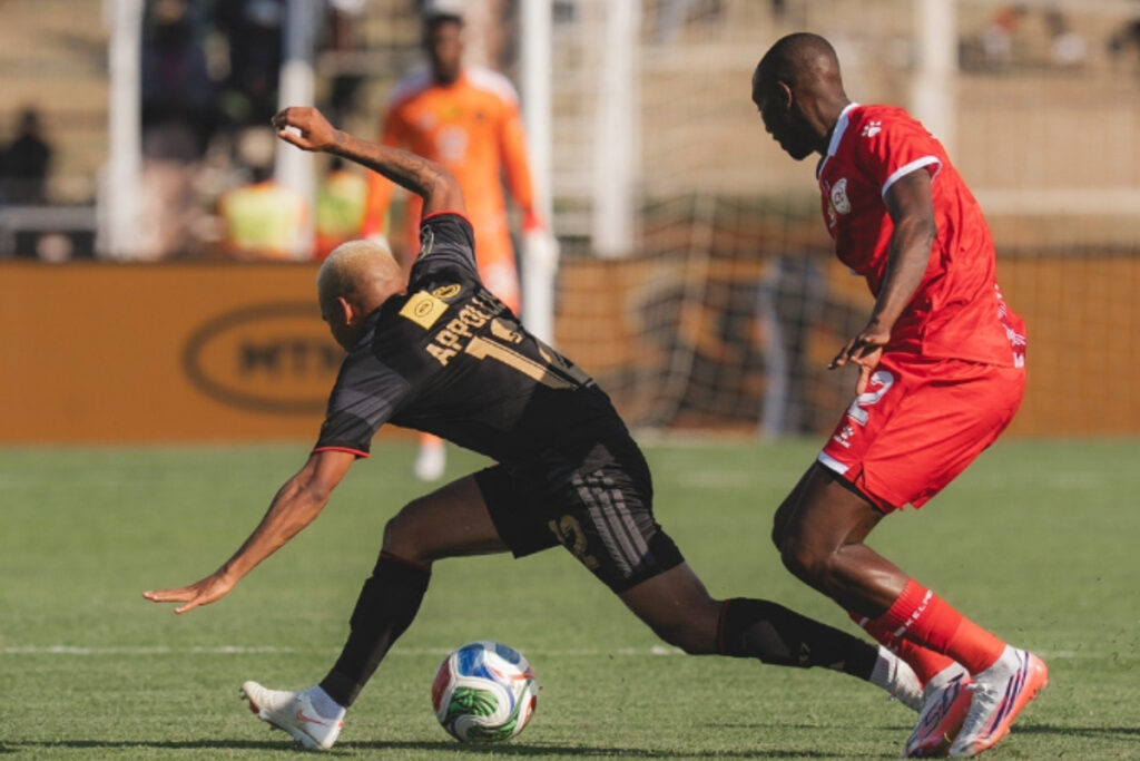 However, Orlando Pirates managed to hold onto their lead until the end of the match and take a big advantage to the second leg.