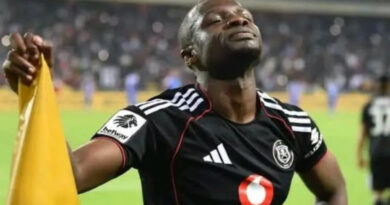 Tshegofatso Mabasa has admitted that it wasn't easy to leave Orlando Pirates due to the relationships he had built with the people working there.