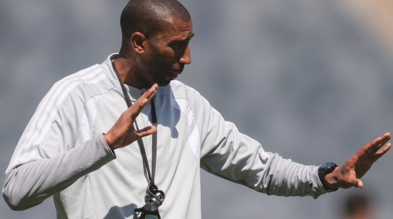 This time, Abdeslam Ouaddou left a happy man, and he made it clear that if Pirates continue on this path, he will always be satisfied.