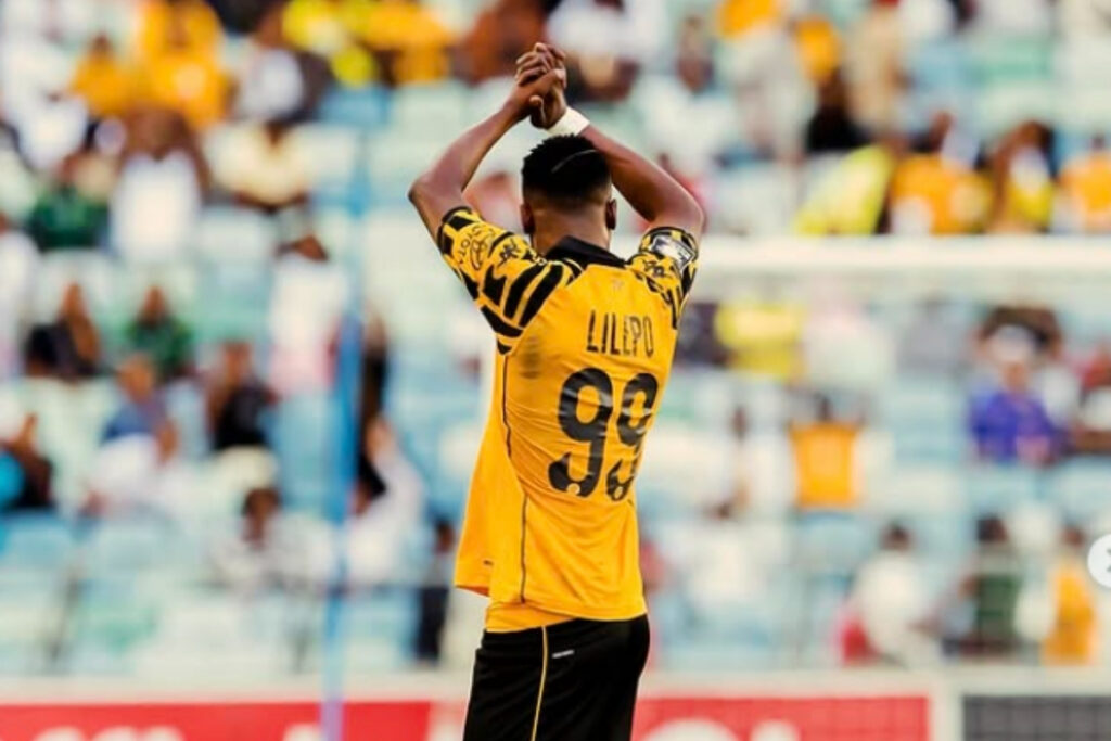 Amid his departure from Kaizer Chiefs, Glody Lilepo wiped most of his photos in the club's colors from social media.