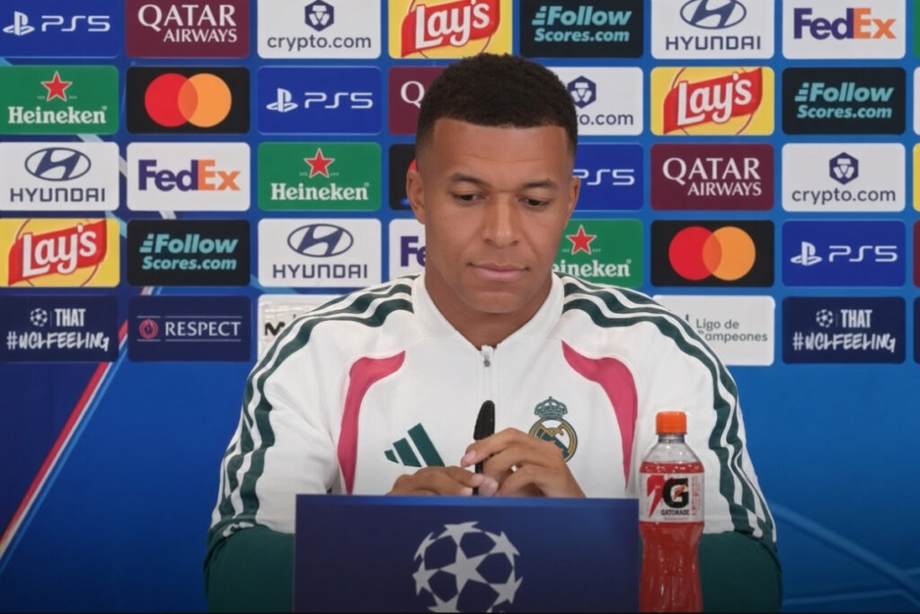 At 27 years old, Kylian Mbappé has still never won the Ballon d’Or award, which is given to the best player in the world.