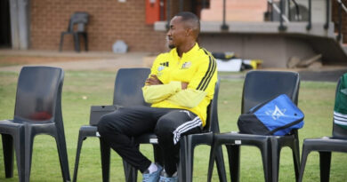 Kumbhimbele uMaboe, kulandwe owePirates esikhaleni sakhe 