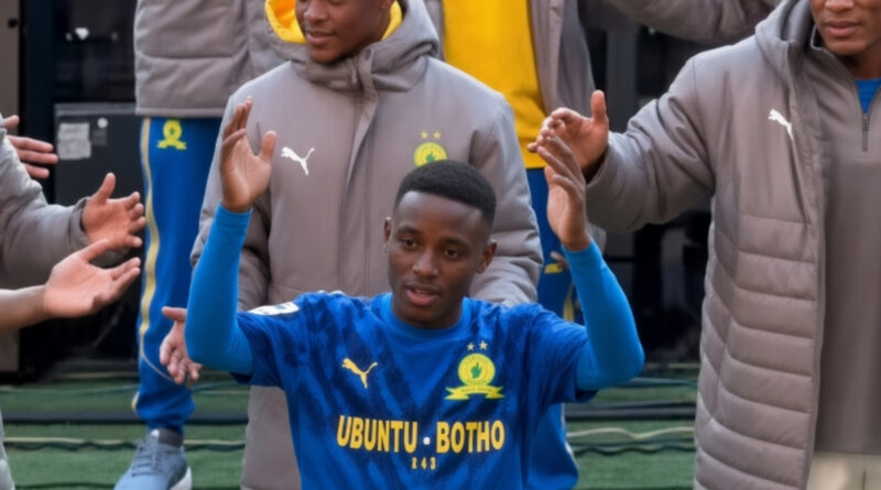 Siyanda Ndlovu said what happened is now in the past and fans must accept it, as there is nothing they can do to change what has already passed.