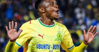 The result maintains Mamelodi Sundowns' unbeaten record in the league this season. They now sit at the top with 19 points after six matches.