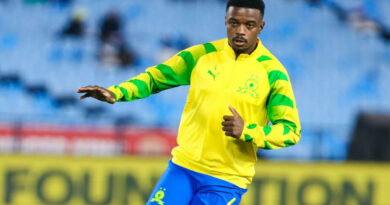 Thandolwethu Ngwenya revealed that Khama Billiat, one of the greatest players in PSL history, encouraged him to stay dedicated.