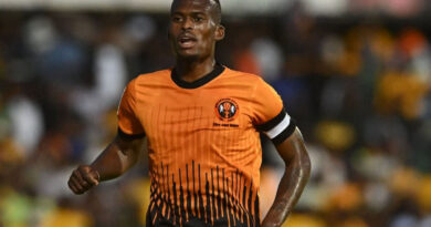Although Van Rooyen offers an immediate option, the younger Thabang Matuludi is viewed as a strong long-term prospect.