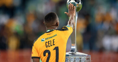 Thabo Cele could bring valuable experience to Sundowns, having previously played in Europe before returning to to join Kaizer Chiefs.