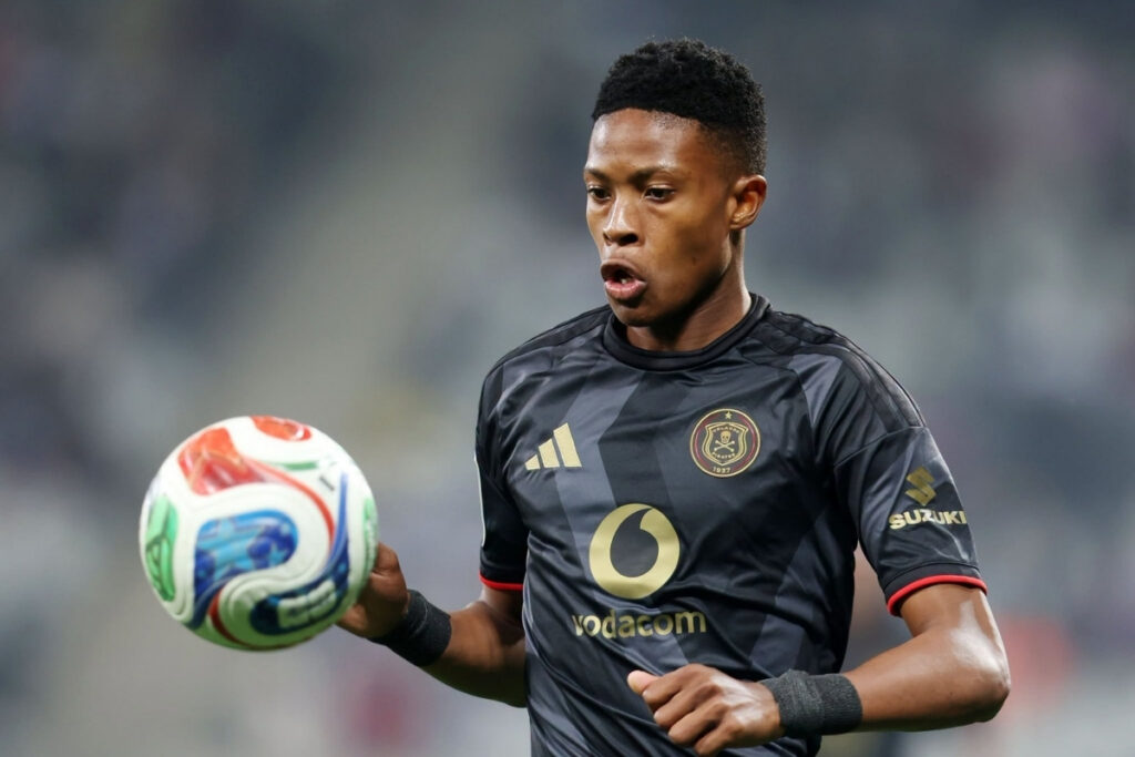 Yanela Mbuthuma will look to maintain this momentum and delight the fans who have continued to show him support.