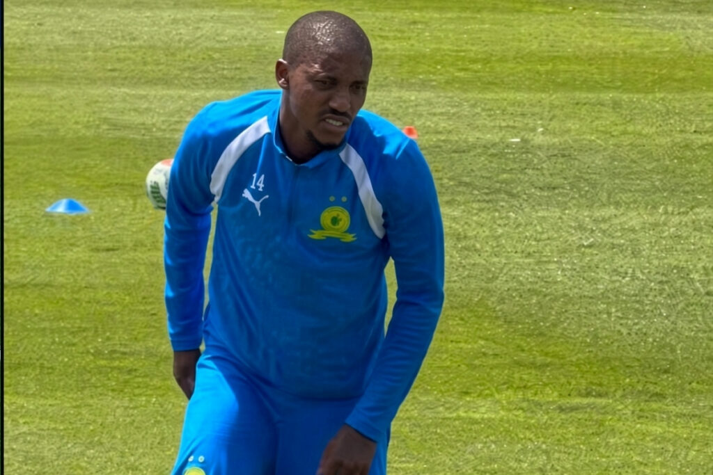 Opinions on Monnapule Saleng were divided across social media, but what remains clear is that many are eager to see him terrorizing defenders once again.